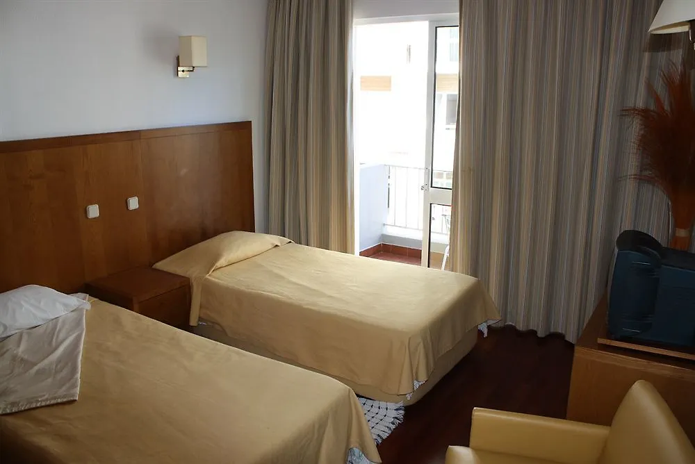 *** Апарт-отель Apartamentos Turisticos Paraiso Фуншал Португалия