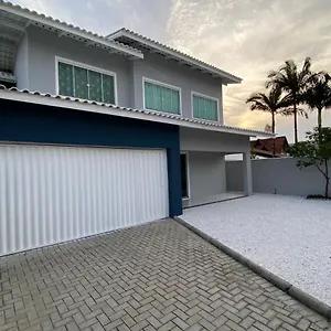  Alojamento de Acomodação e Pequeno-almoço Vale Do Paraiso Brasil
