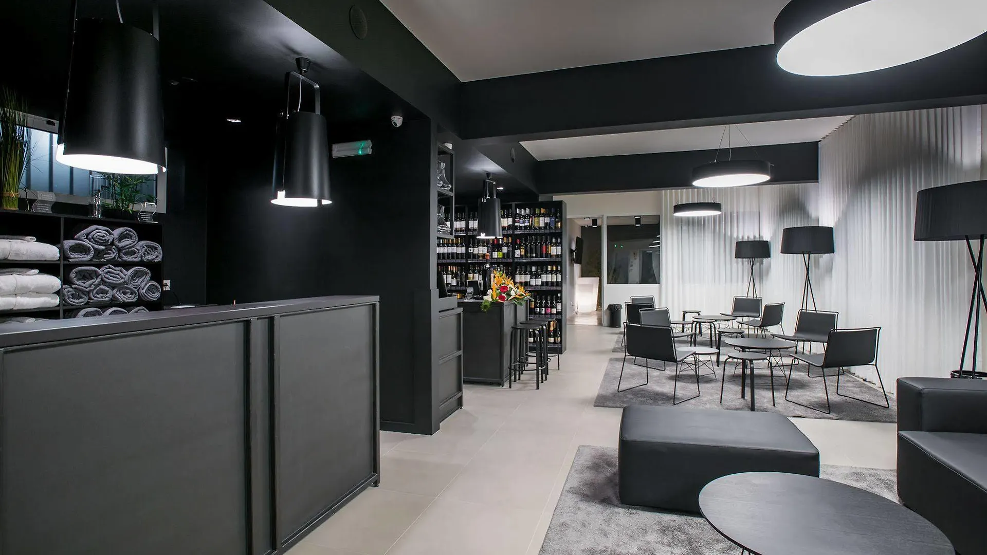 Apartamentos Turísticos Paraíso Funchal  Funchal (Madeira)
