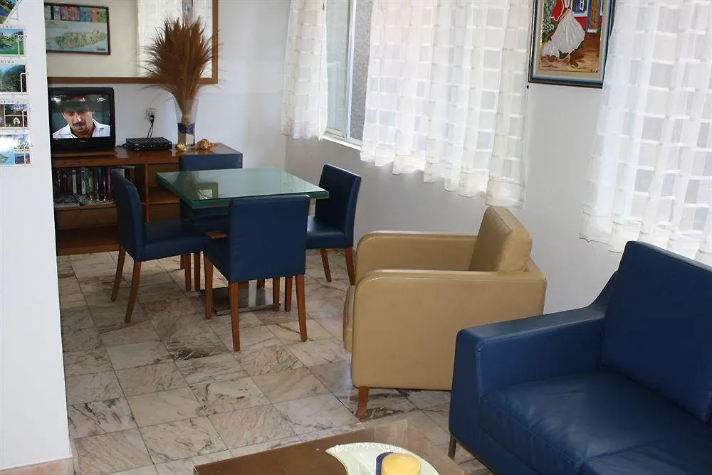 Apartamentos Turisticos Paraiso Funchal  Aparthotel